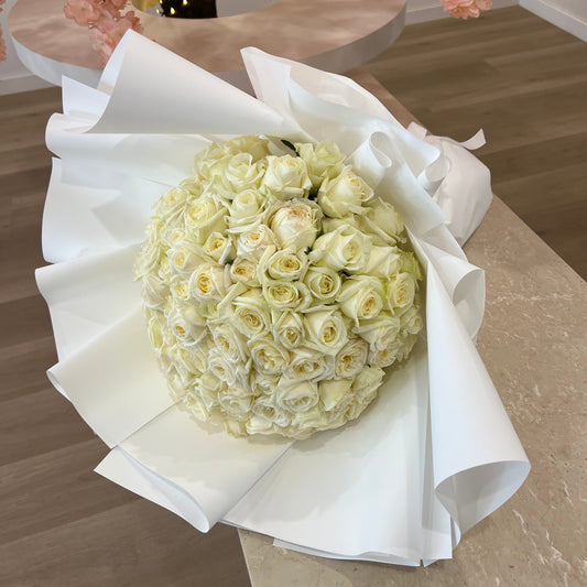 100 Roses - White